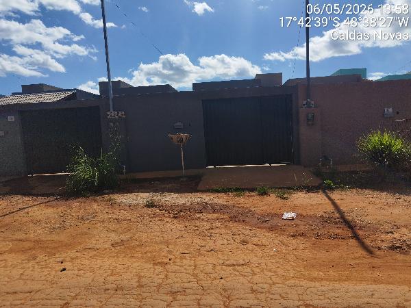 Casa em Caldas Novas, Mansoes Aguas Quentes, Rua 76, N. 329, Lt 04g Qd 184, GO. Área: 69.99m2
