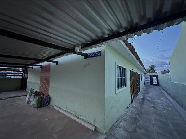 Casa em Paulista, Pau Amarelo, Rua Medico Cesar Cals De Oliveira, N. 870, Cs 04 Lt 7 Qd Al, PE. Área: 57.34m2
