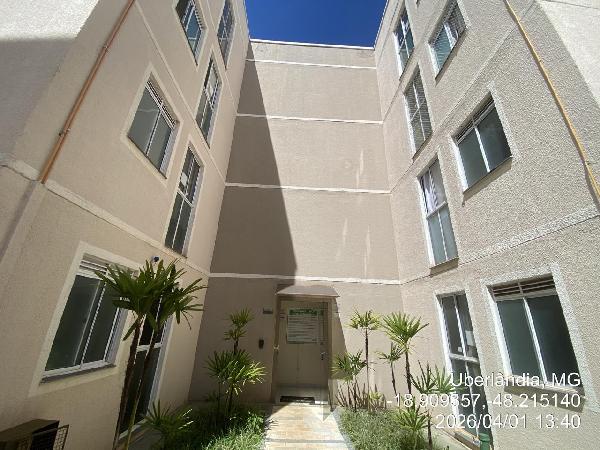 Apartamento em Uberlândia, Grand Ville, Rua Albatroz, N. 336, Apto 301, Bl 14 Vaga 94, MG. Área: 39.3m2