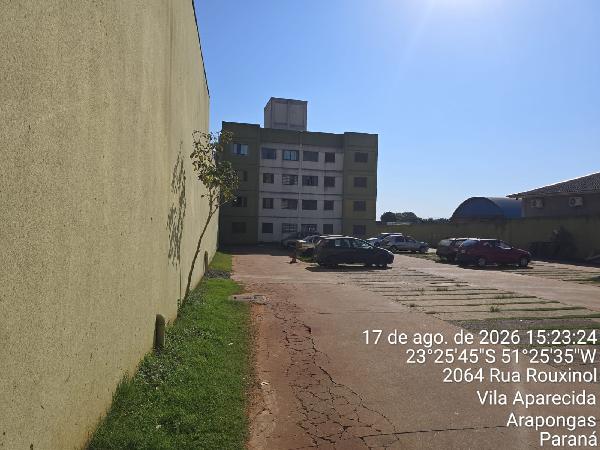 Apartamento em Arapongas, Vila Aparecida, Rua Rouxinol, N. 2064, Apto 201, Bl 01, PR. Área: 62m2
