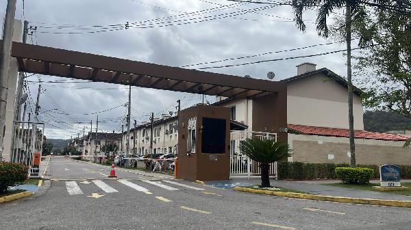 Apartamento em Rio de Janeiro, Guaratiba, Estrada Cabucu De Baixo, N. 800, Apto 103, Bl 9, RJ. Área: 48m2
