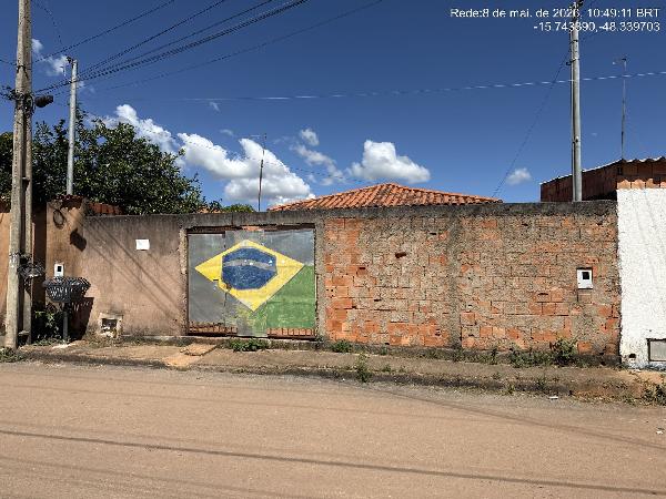 Casa em Águas Lindas de Goiás, Jardim America Iv, Quadra 31, N. Sn, Lt 33 Qd 31, GO. Área: 44.32m2