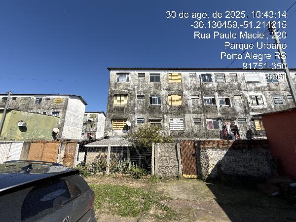Apartamento em Porto Alegre, Cavalhada, Rua Paulo Maciel, N. 185, Apto 304, Bl 23 Antiga Rua D, RS. Área: 36.42m2