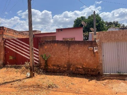 Casa em Santo Antônio do Descoberto, Jardim Ana Beatriz Ii, Rua 21, N. Sn, Lt 30n Qd 57, GO. Área: 61.9m2
