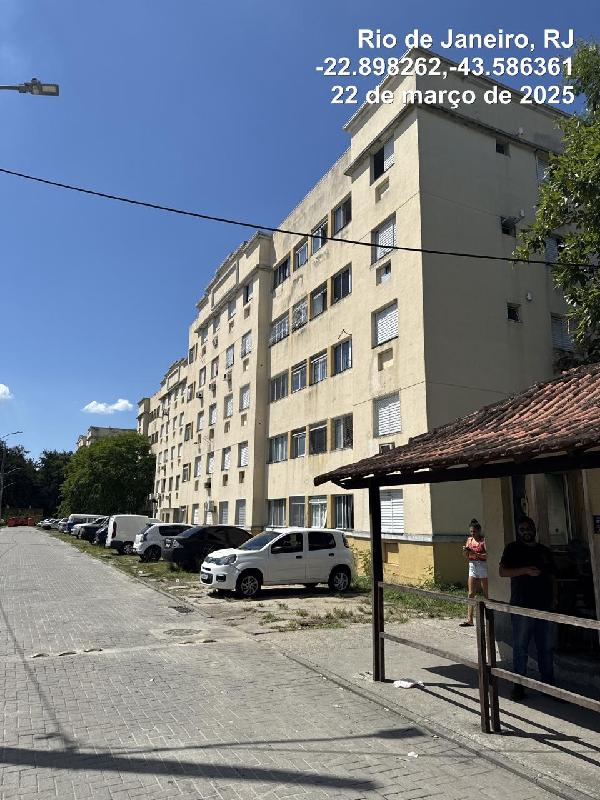 Apartamento em Rio de Janeiro, Inhoaiba, Rua Gentil De Ouro, N. 615, Apto 509, Bl 07, RJ. Área: 51m2