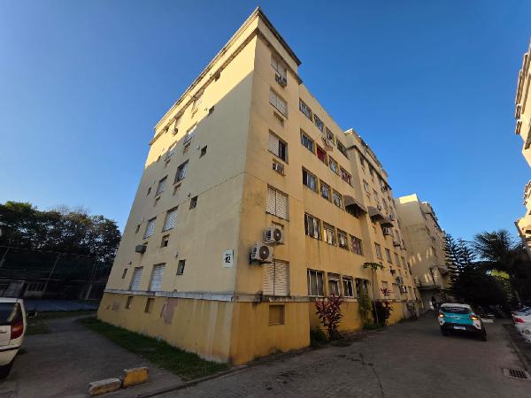 Apartamento em Rio de Janeiro, Inhoaiba, Rua Gentil De Ouro, N. 615, Apto 201, Bl 12, RJ. Área: 49m2