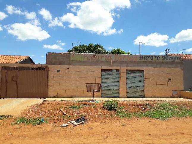 Casa em Luziânia, Parque Estrela Dalva X, Avenida 02, N. S/N, Cs 1, Lt 19, Qd 563, GO. Área: 56.36m2