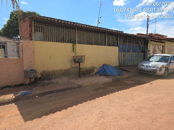 Casa em Valparaíso de Goiás, Valparaiso Ii, Quadra 27, N. Sn, Lote 27, GO. Área: 64.39m2