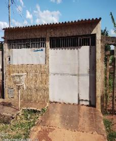 Casa em Luziânia, Parque Estrela Dalva X, Rua 277, N. Sn, Cs 02 L16 Q 425, GO. Área: 55.77m2