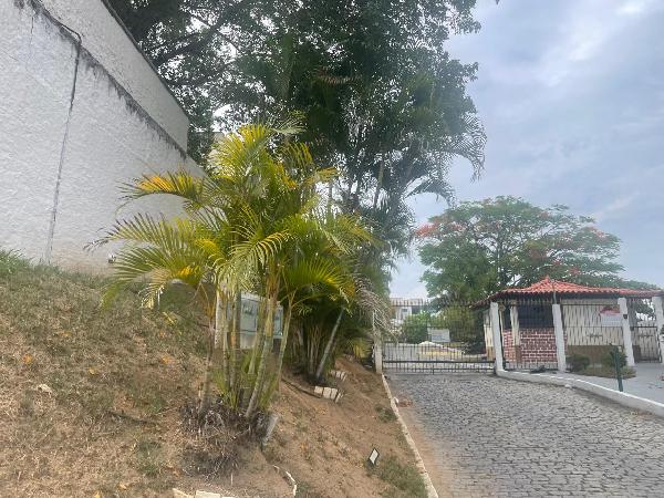 Apartamento em São Gonçalo, Vila Tres, Rua Girao Barroso, N. 100, Apto 301, Bl 7-A, RJ. Área: 60.84m2