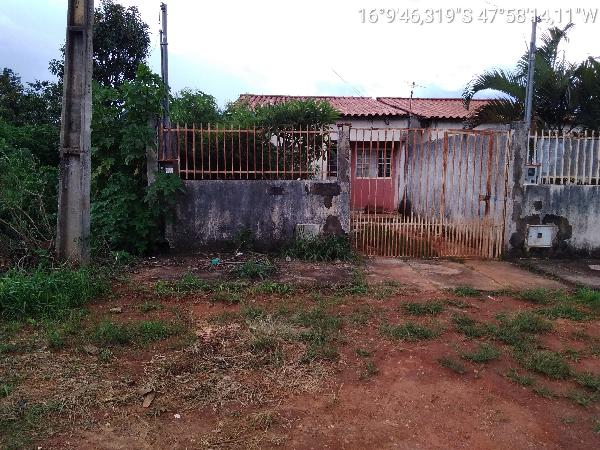 Casa em Luziânia, Parque Estrela Dalva X, Rua 227, N. Sn, Casa 01 - Lt10 - Qd 425, GO. Área: 55.77m2