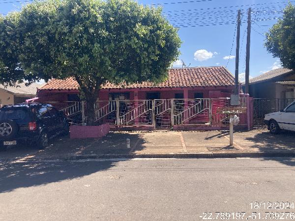 Casa em Cafeara, Centro, Rua Silvio Picinini, N. Sn, Lt 3 Qd A, PR. Área: 117.85m2