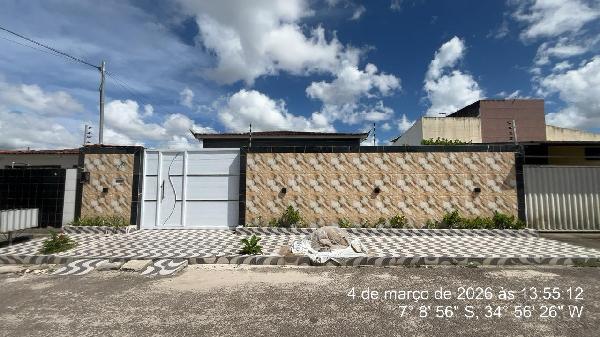 Casa em Bayeux, Jardim Aeroporto, Rua Genivaldo Luiz Da Silva, N. 280, Lt 03 Qd 32, PB. Área: 115.87m2