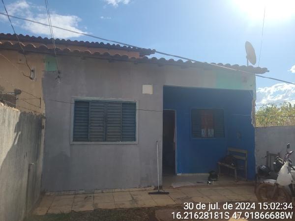 Casa em Luziânia, Parque Santa Fe, Rua 8, N. Sn, Qd 49 Lt 03 Cs 02, GO. Área: 58.13m2