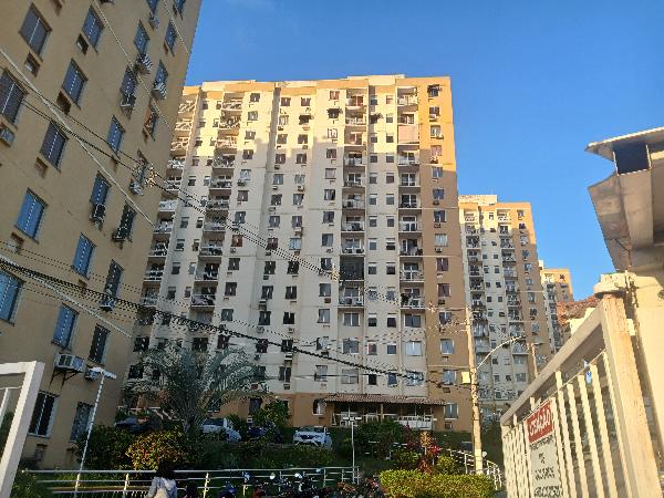 Apartamento em Belford Roxo, Areia Branca, Rua Carolina Ferreira, N. 192, Apto 501, Bl 02, Lt C, RJ. Área: 45.57m2