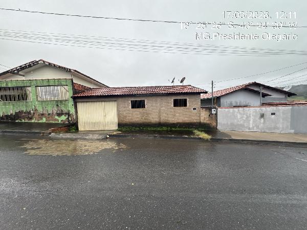 Casa em Presidente Olegário, Saltador, Rua Pimpim Moreira, N. Sn, Lote 02, Quadra 103, Setor 05, MG. Área: 46.61m2