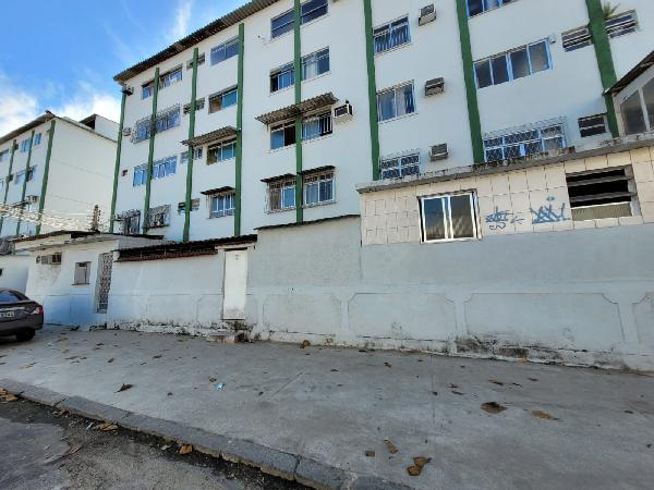 Apartamento em Rio de Janeiro, Cascadura, Rua Palatinado, N. 395, Apto 301, Bl 01, RJ. Área: 39m2