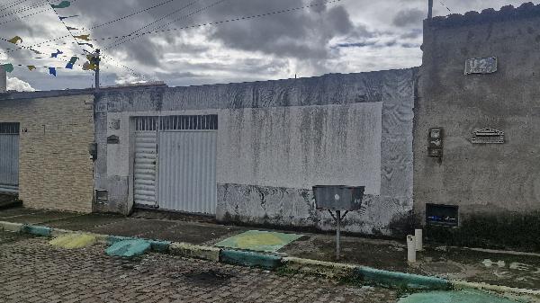 Casa em Feira de Santana, Gabriela, Rua Amadeu Nogueira De Campos, N. Sn, Casa 20 Lote 20 Quadra U, BA. Área: 33.42m2