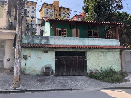 Casa em São Gonçalo, Arsenal, Estrada Olivia Lopes, N. 395, RJ. Área: 53.64m2
