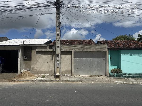 Casa em Campina Grande, Presidente Medici, Rua Bacharel Afonso Henrique Cavalcante, N. 129, Lt 02, PB. Área: 48.81m2