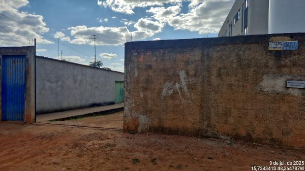Casa em Águas Lindas de Goiás, Mansoes Centro Oeste, Loteamento MansÕEs Centro Oeste, N. Sn, Lote 79 - B, Casa D, GO. Área: 69.94m2