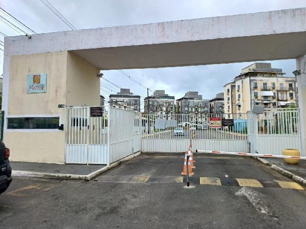Apartamento em Lauro de Freitas, Cond Gran Ville Das, Av Jose Leite, N. 686, Apto 101, Bl 10, BA. Área: 52.08m2