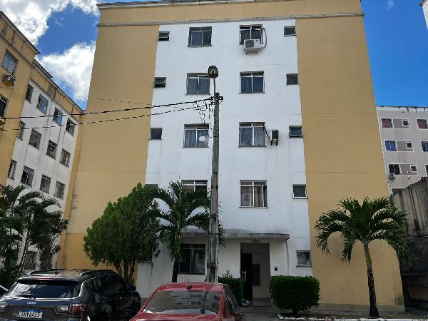 Apartamento em Lauro de Freitas, Caji, Avenida Jose Leite, N. 911, Apto 002, Bl 03 Gar 22, BA. Área: 54.68m2