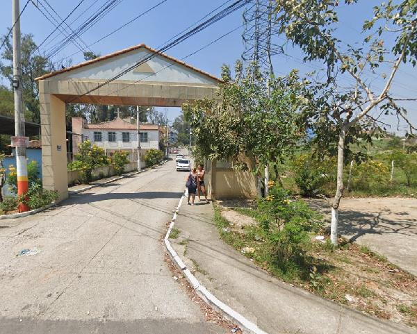 Apartamento em Belford Roxo, Das Gracas, Rua Mariza Resende Bastos, N. 111, Apto 101, Bl 3, RJ. Área: 59.3m2