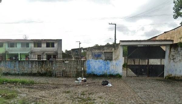 Casa em Rio Largo, Forene, Avenida JosÉ ManhÃS, N. 35, 14a, AL. Área: 50.13m2