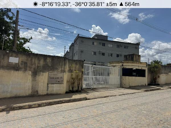 Apartamento em Caruaru, Jose Carlos De Oliveira, Avenida Projetada 02, N. 78, Apto 02, Pav. TÉRr, Bl4, Lot Juiz DemÓStenes B., PE. Área: 43.05m2