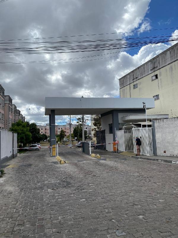 Apartamento em Feira de Santana, Calumbi, Rua Itororo, N. Sn, Apto 201, Qd L Bl 04, BA. Área: 42.91m2