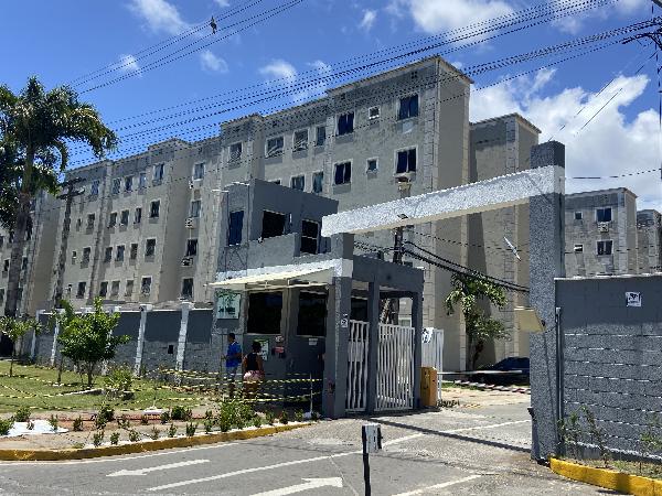 Apartamento em Lauro de Freitas, Recreio Ipitanga, Rua Doutor Gerino De Souza Filho, N. 5197, Apto 507, Bl 17 Tipo 2, BA. Área: 44.61m2