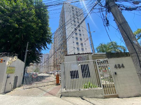 Apartamento em Rio de Janeiro, Rocha Miranda, Estrada Do Barro Vermelho, N. 484, Apto 302, Bl 04, RJ. Área: 47m2