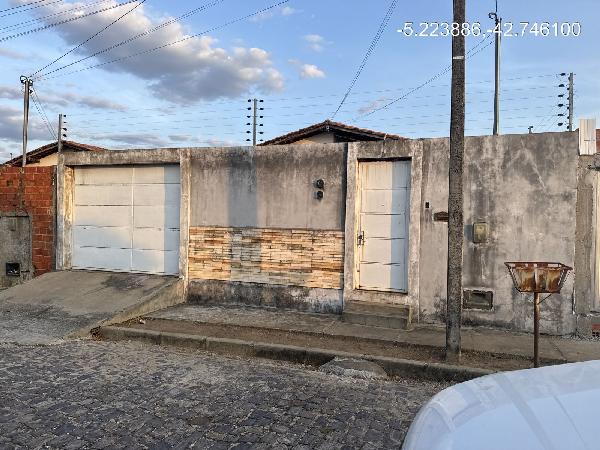 Casa em Teresina, Pedra Miuda, Rua Xix, N. Sn, Quadra Q Lote 09, PI. Área: 60.7m2
