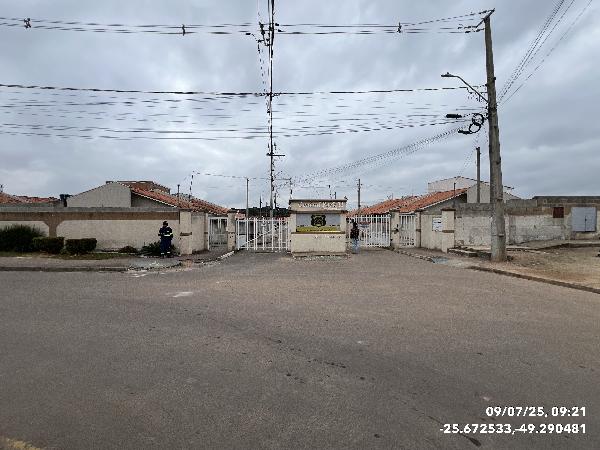 Casa em Fazenda Rio Grande, Nacoes, Rua Servia, N. 800, Casa 146, PR. Área: 38.6m2