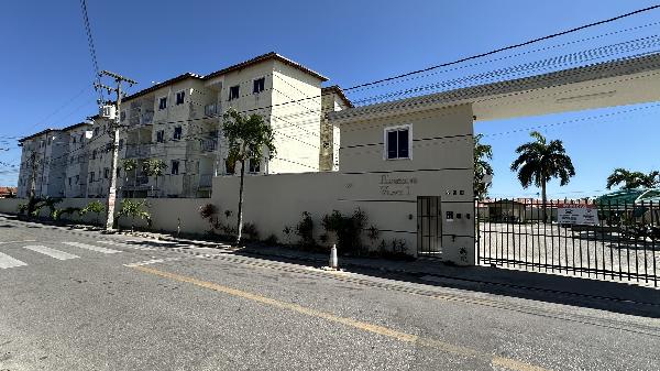 Apartamento em Horizonte, Planalto Horizonte, Rua Maria Josefa Do Nascimento, N. 299, Apto 308, Bl 01 Pav 03, CE. Área: 45.98m2