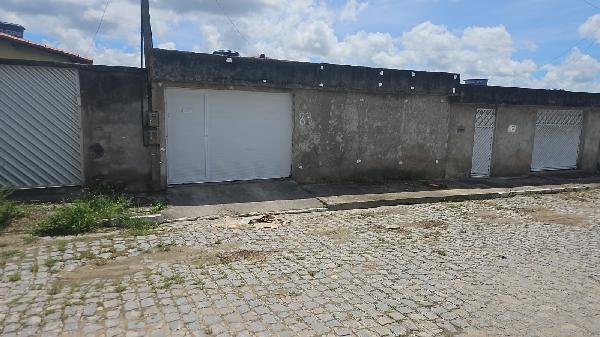 Casa em Caruaru, Boa Vista, Rua Projetada 07, N. 83, Lt 13, Qd 06,, PE. Área: 50m2