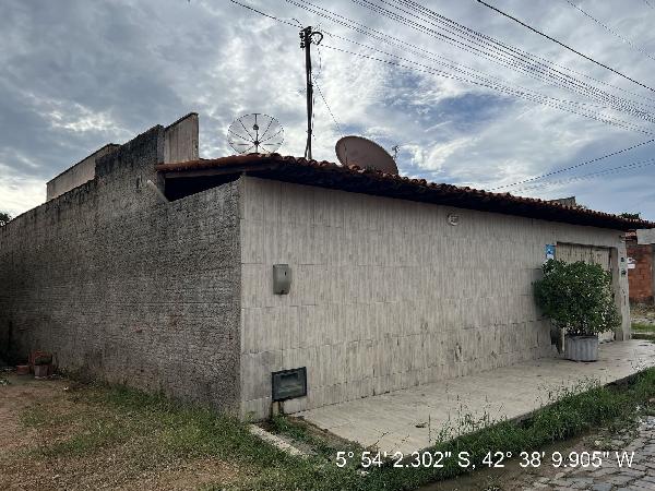 Casa em Água Branca, Centro, Rua SÃO JoÃO InÁCio Monteiro, N. Sn, Lt 10 Qd I, PI. Área: 70m2