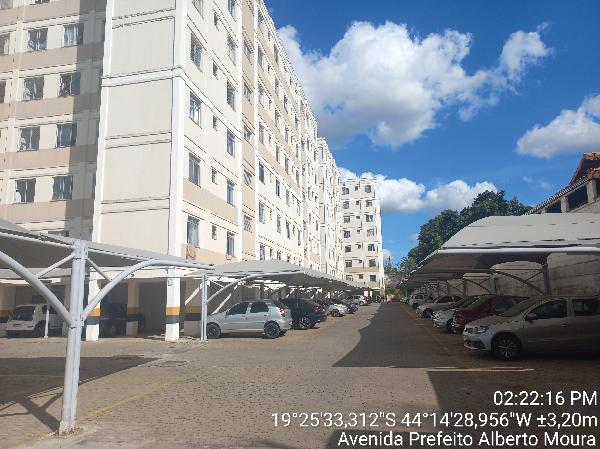 Apartamento em Sete Lagoas, Portal Da Serra, Avenida Prefeito Alberto Moura, N. 1349, Apto 504, Bl A Vg 111, MG. Área: 47.4m2