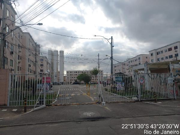 Apartamento em Rio de Janeiro, Realengo, Rua Helio Do Amaral, N. 164, Apto 208, Bl 07 Lt 01, RJ. Área: 45.69m2