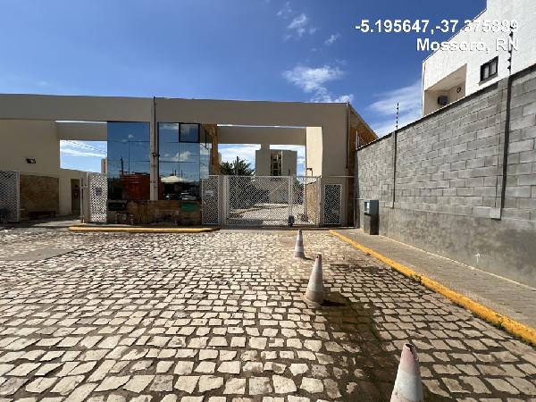 Apartamento em Mossoró, Aeroporto, Rua Espanha, N. 50, Apto 304, Bl B Lt 01, RN. Área: 47.09m2