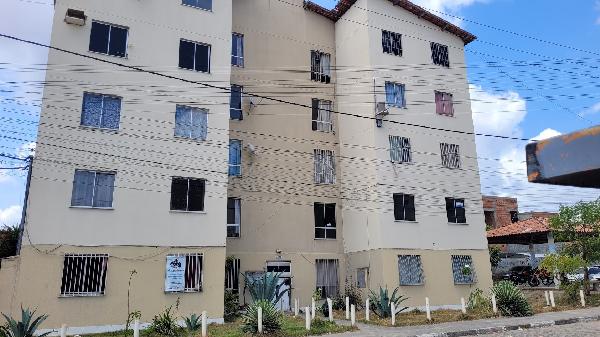 Apartamento em Feira de Santana, Tomba, Rua Libra, N. Sn, Apto 103, Bl 03, BA. Área: 40.12m2