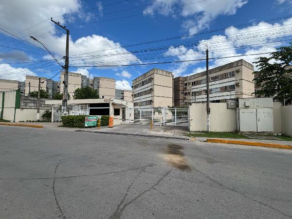 Apartamento em São Lourenço da Mata, Pixete, Avenida Doutor Paulo Petribu, N. 400, Apto 302,  Bl 03 Apt 302 Bosque D, PE. Área: 45.35m2
