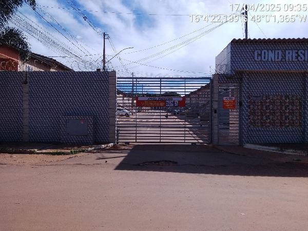 Apartamento em Valparaíso de Goiás, Setor De Chacaras Anhanguera A, Quadra 5, N. Sn, Apto 101, Bl B02,Ch 3, GO. Área: 44.45m2