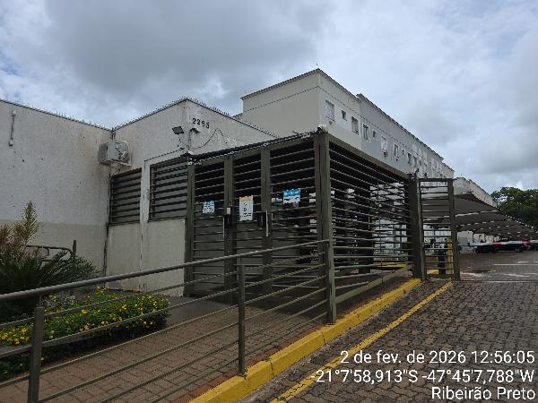 Apartamento em Ribeirão Preto, Jardim Florestan Fernandes, Rua Antonia Mugnato Marincek, N. 2255, Apto 32, Bl. B - Torre 2, SP. Área: 42.82m2