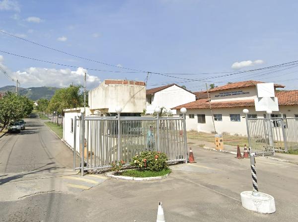 Casa em Nova Iguaçu, Campo Alegre, Rua Doutor Albert Sabin, N. S/N, Cs 39, RJ. Área: 53.96m2