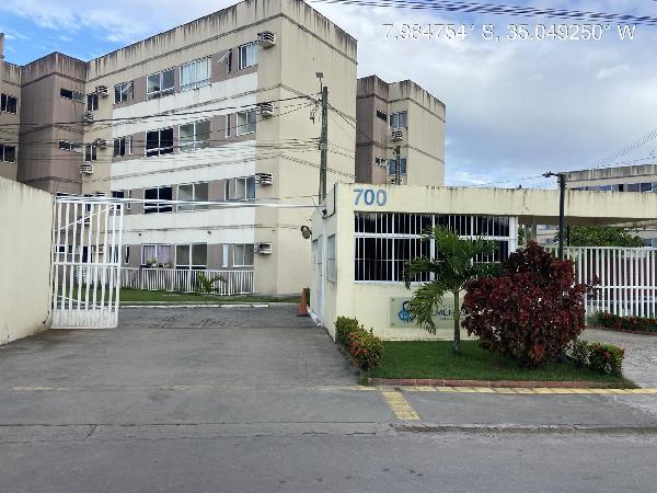 Apartamento em São Lourenço da Mata, Ti·ma, Avenida Doutor Paulo Petribu, N. 550, Apto 301, Bl 28, PE. Área: 45.35m2