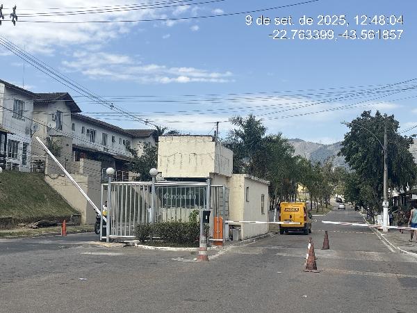 Casa em Nova Iguaçu, Campo Alegre, Rua Doutor Sergio Auroca, N. Sn, Cs 14 Lt 16 Tipo B, RJ. Área: 57.4m2