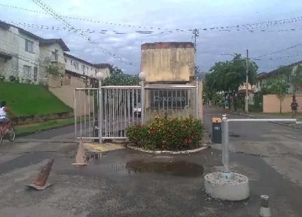 Casa em Nova Iguaçu, Campo Alegre, Rua Doutor Albert Sabin - Antiga Rua Projetada A, N. Sn, Cs 17, Tipo C, RJ. Área: 57.2m2
