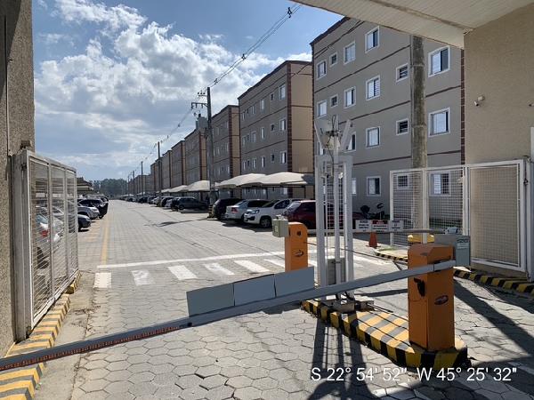 Apartamento em Pindamonhangaba, Agua Preta, Rua Lecticia Bononcini Santos, N. 1739, Apto 34, Bl 08, SP. Área: 43.09m2